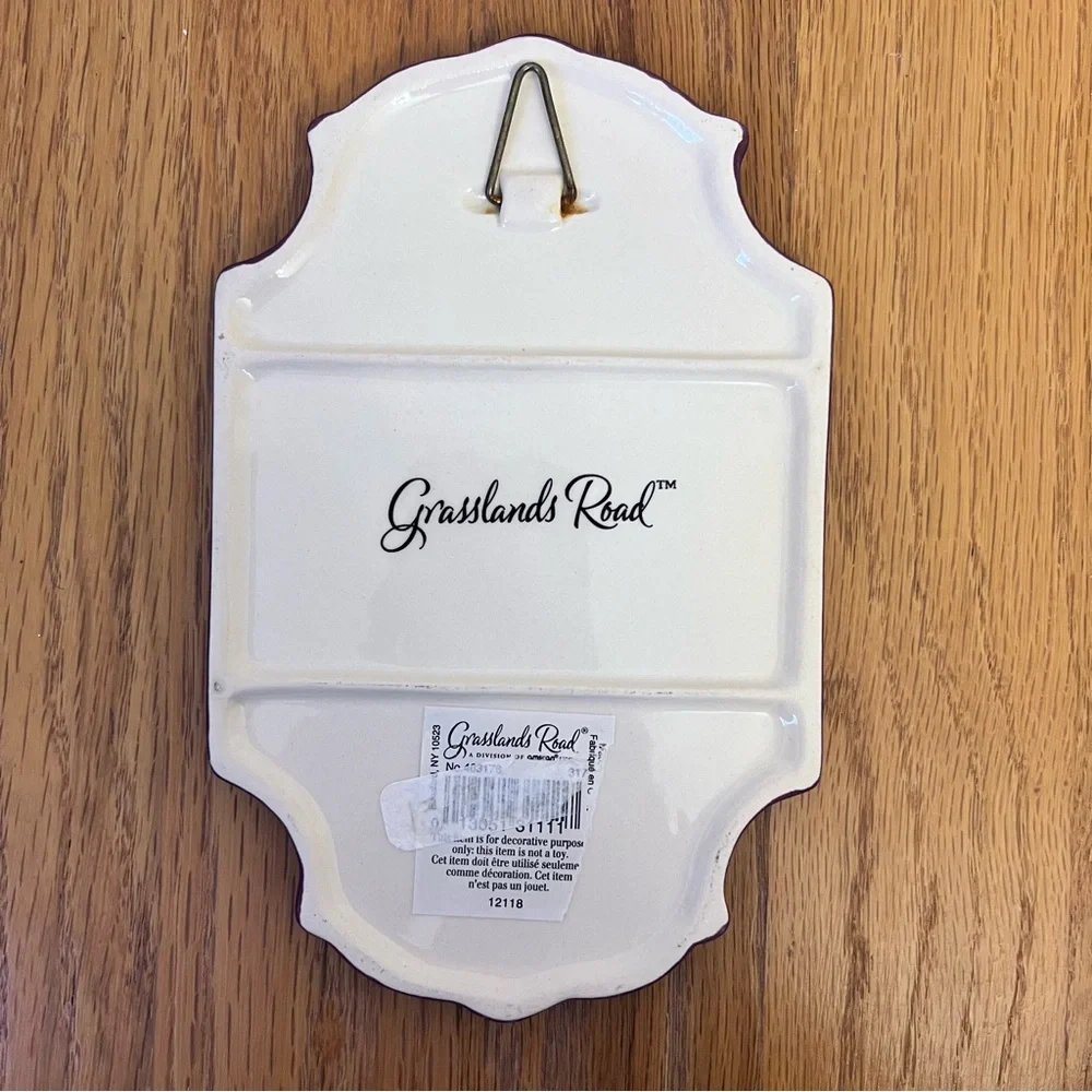 🎄 Mom’s Christmas Kitchen Ceramic Sign – Grasslands Road